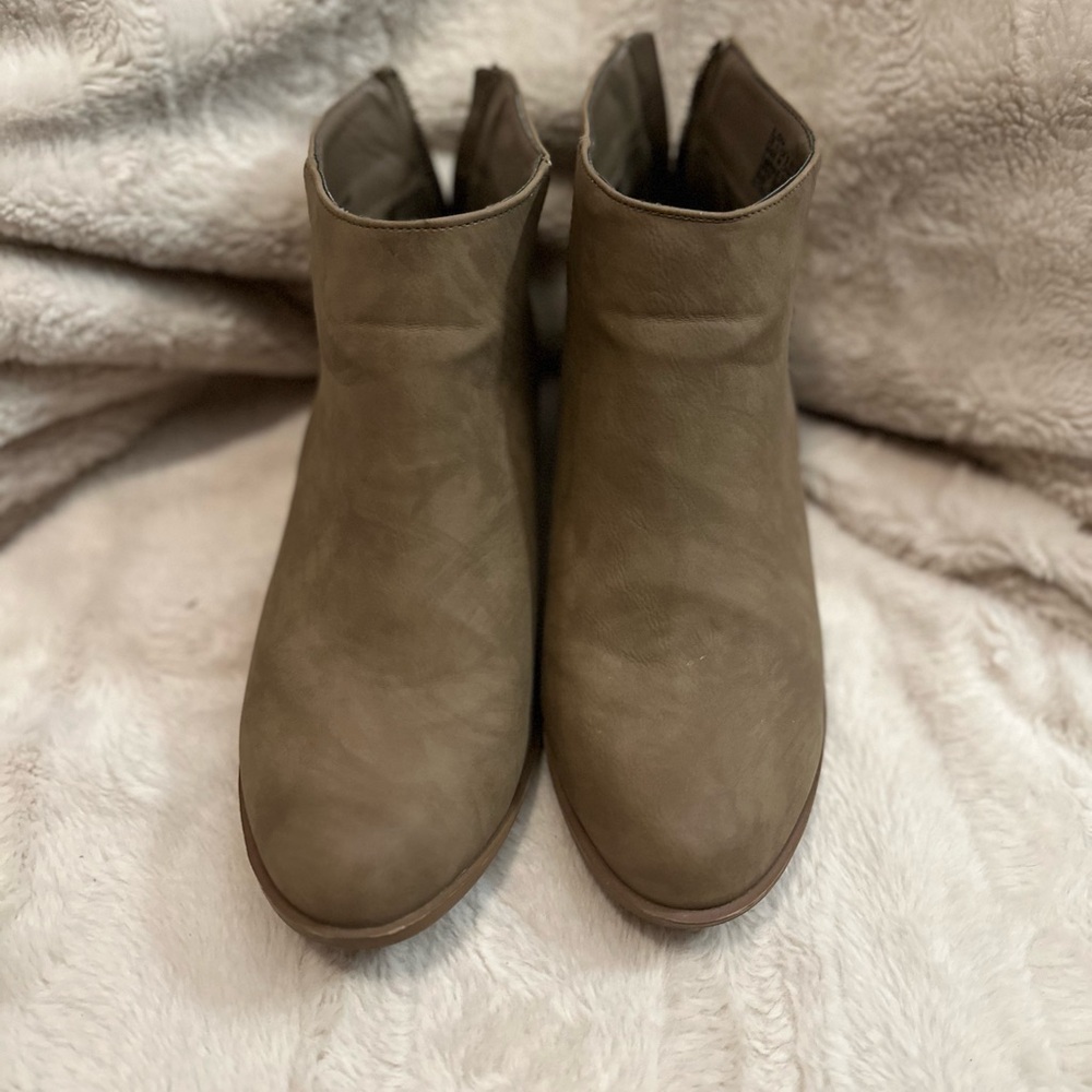 JustFab Tan Ankle Boots with Suede Material and Low Heel with back zipper